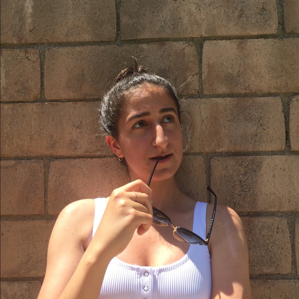 Meet your Posher, Jasmine